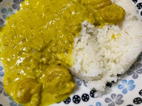 エビのココナッツカレー